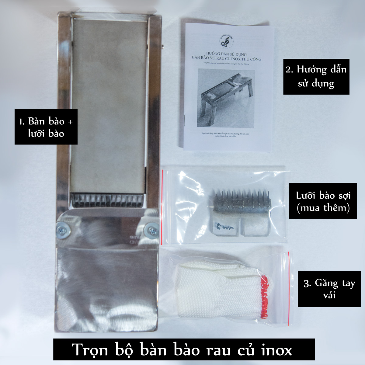 Bàn bào inox bào sợi đu đủ và rau củ, full box gồm có 1 bộ bàn bào, lưỡi bào, 1 găng tay vải, sách hướng dẫn sử dụng và lưỡi bào mua thêm